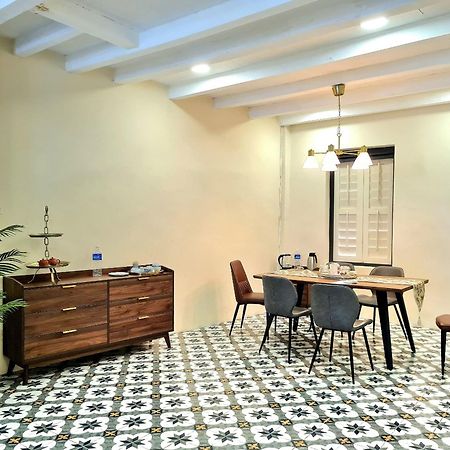Stewart Hotel At 67 By Evr - Newly Renovated 2024 George Town Buitenkant foto